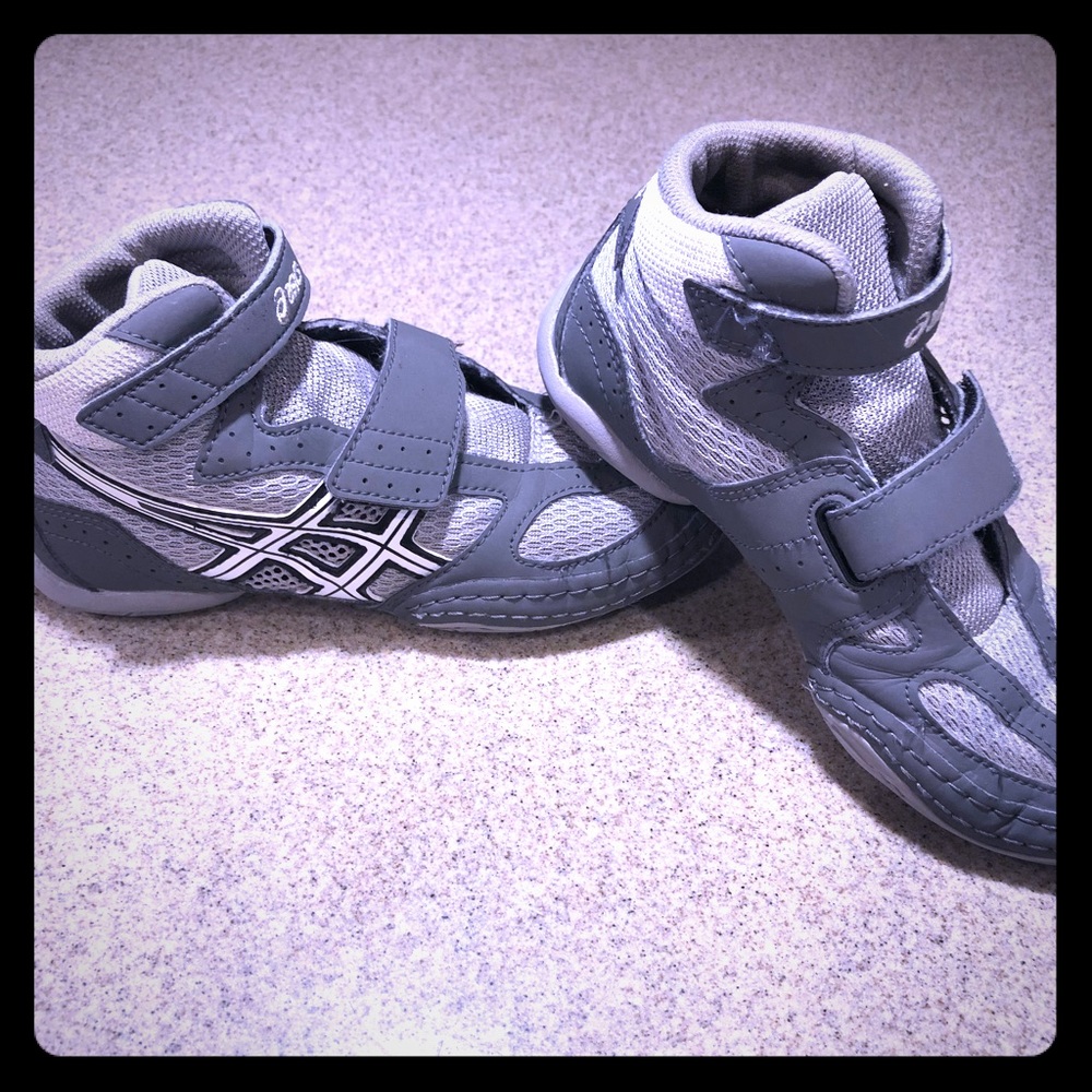 ASICS Kids / Youth Wrestling Shoes Size 13